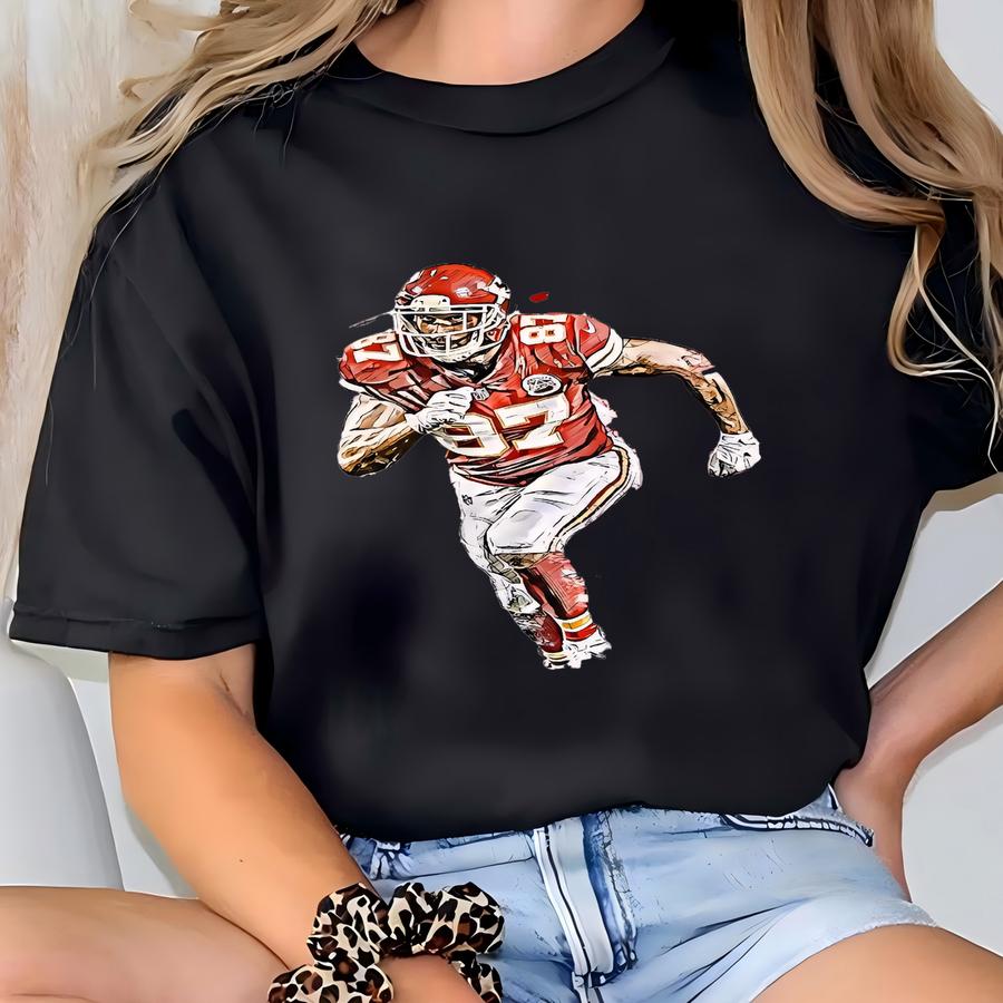 Travis Kelce Poster Print Wall Art Print Football Player Poster Sports Canvas Print Football Home Decor Man Cave H186 T-shirt