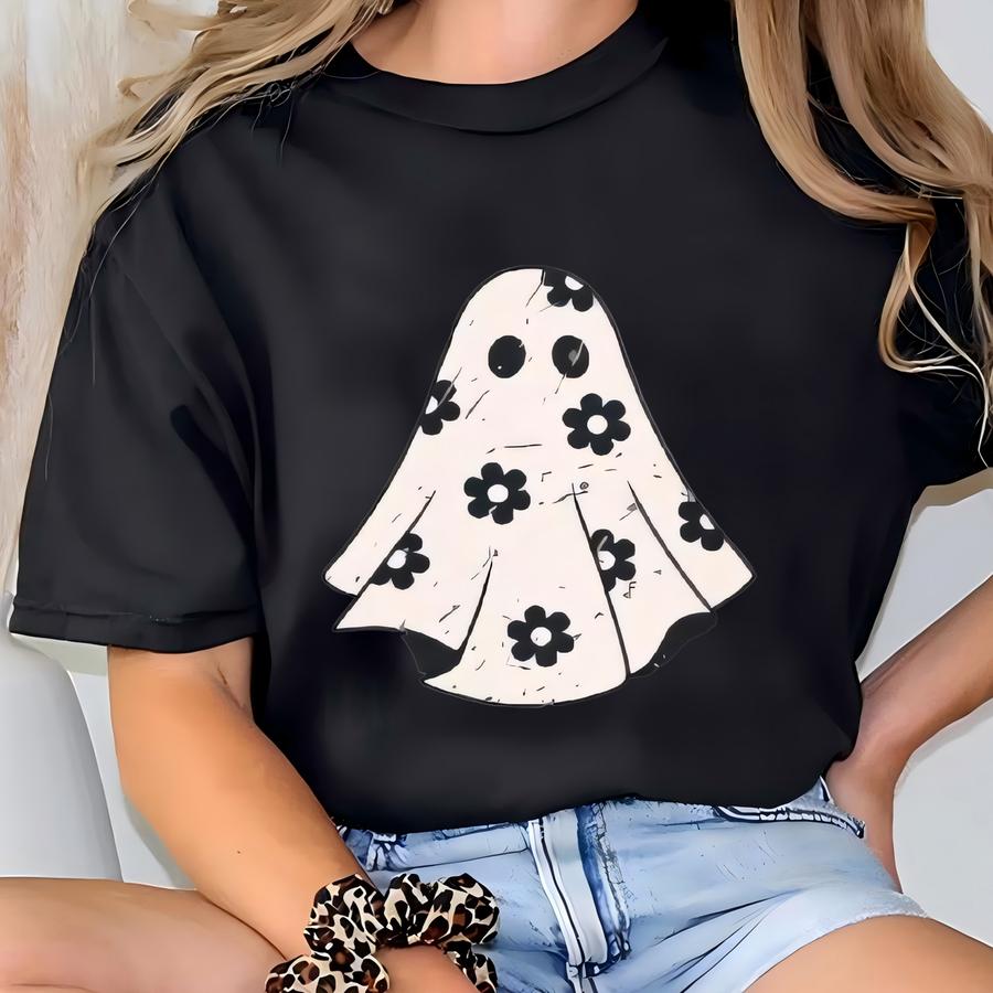 Who Needs Bows ..when You Have Pumpkins And Ghosts? Sweater T-shirt