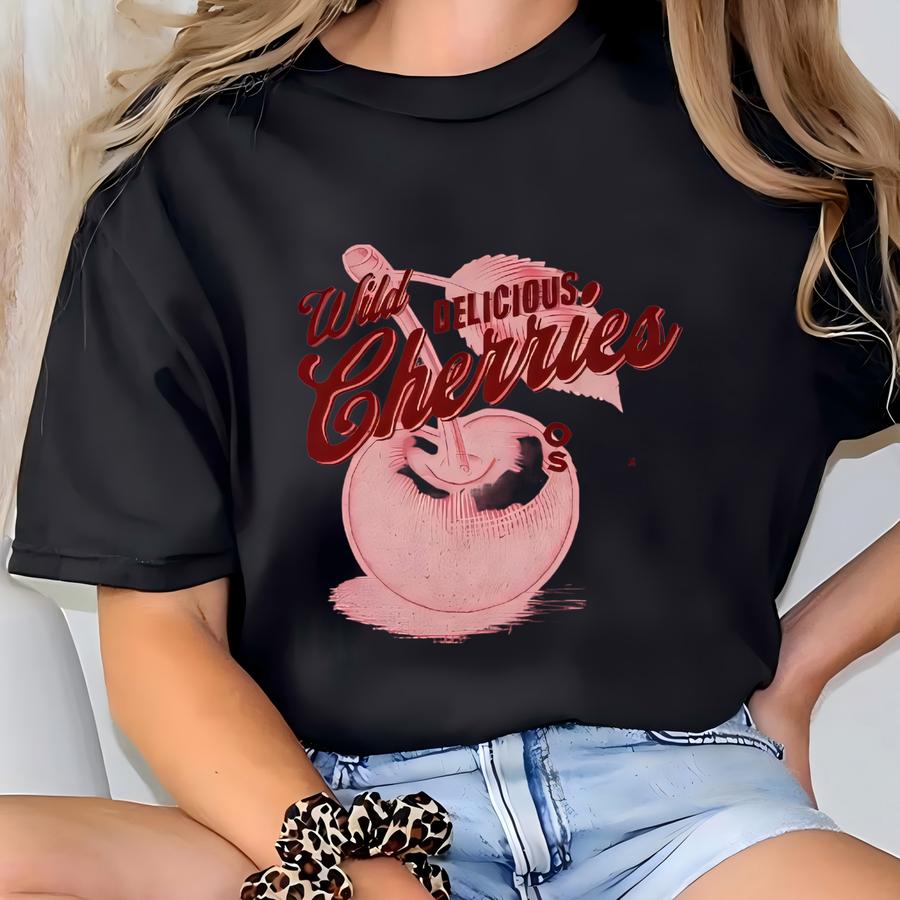 Wild Cherries Coquette Sweatshirt, Soft Girl Era Gift, Vintage-style Food, Farmers Market, Cute Cherries Crewneck, Delicious Yummy Cherry T-shirt