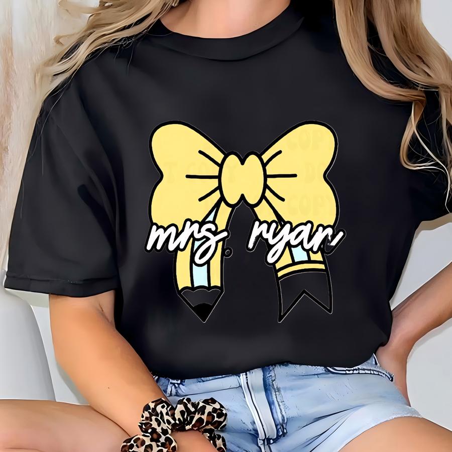 Custom Teacher Mouse Pad: Retro Pencil Design, Teacher Appreciation Gift T-shirt