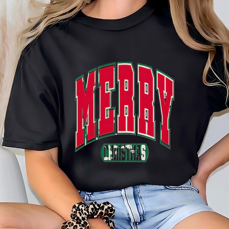 Merry Christmas Sweatshirt, Christmas Sweatshirt, Christmas Shirt, Merry Christmas Shirt, Santa Shirt, Christmas Gift, Christmas T-shirt