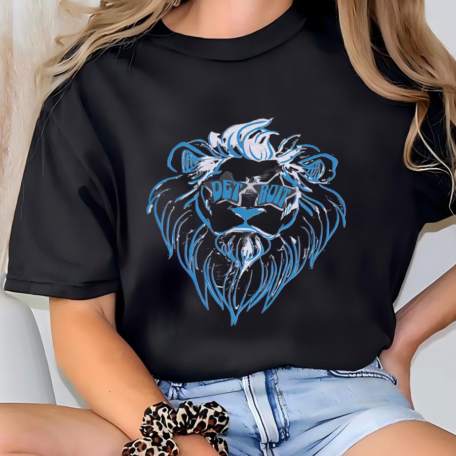 Detroit Football Lion Mascot Sweatshirt, Detroit Football Tee, Detroit Football Shirt, Detroit Sweater, Sunday Football, Tailgate Game Day T-shirt