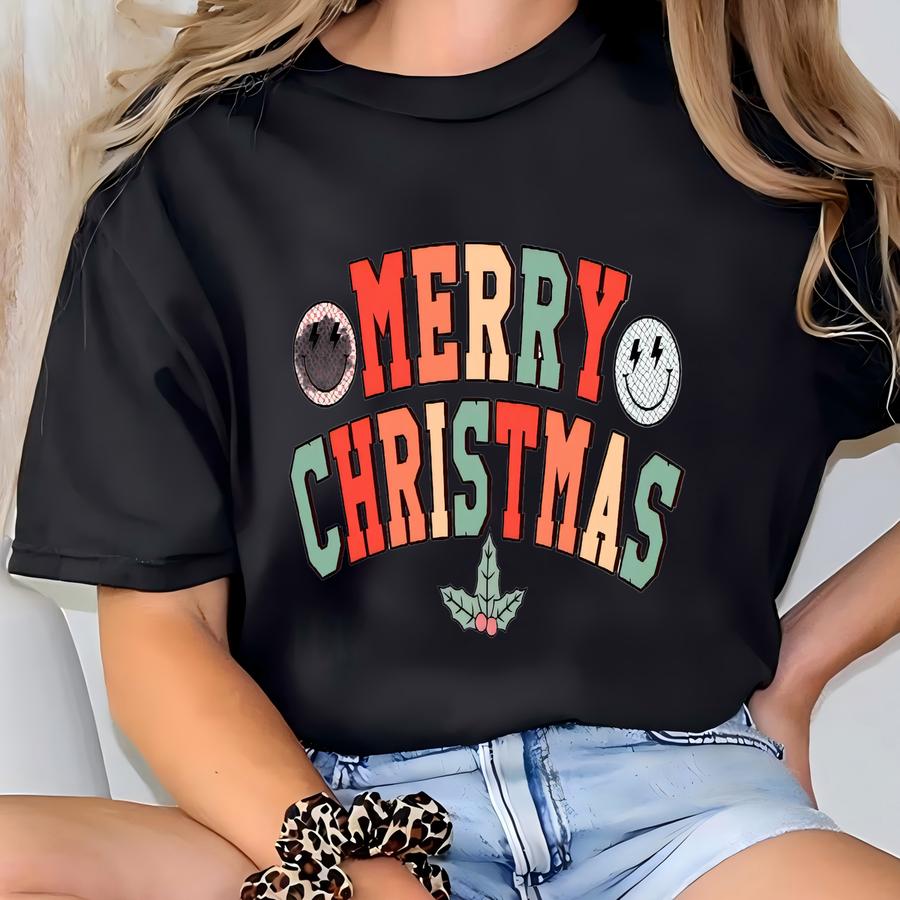 Merry Christmas Sweatshirt, Christmas Shirts, Cute Winter Sweater, Christmas Shirt For Women, Christmas Crewneck Sweatshirt, Holiday Sweater T-shirt