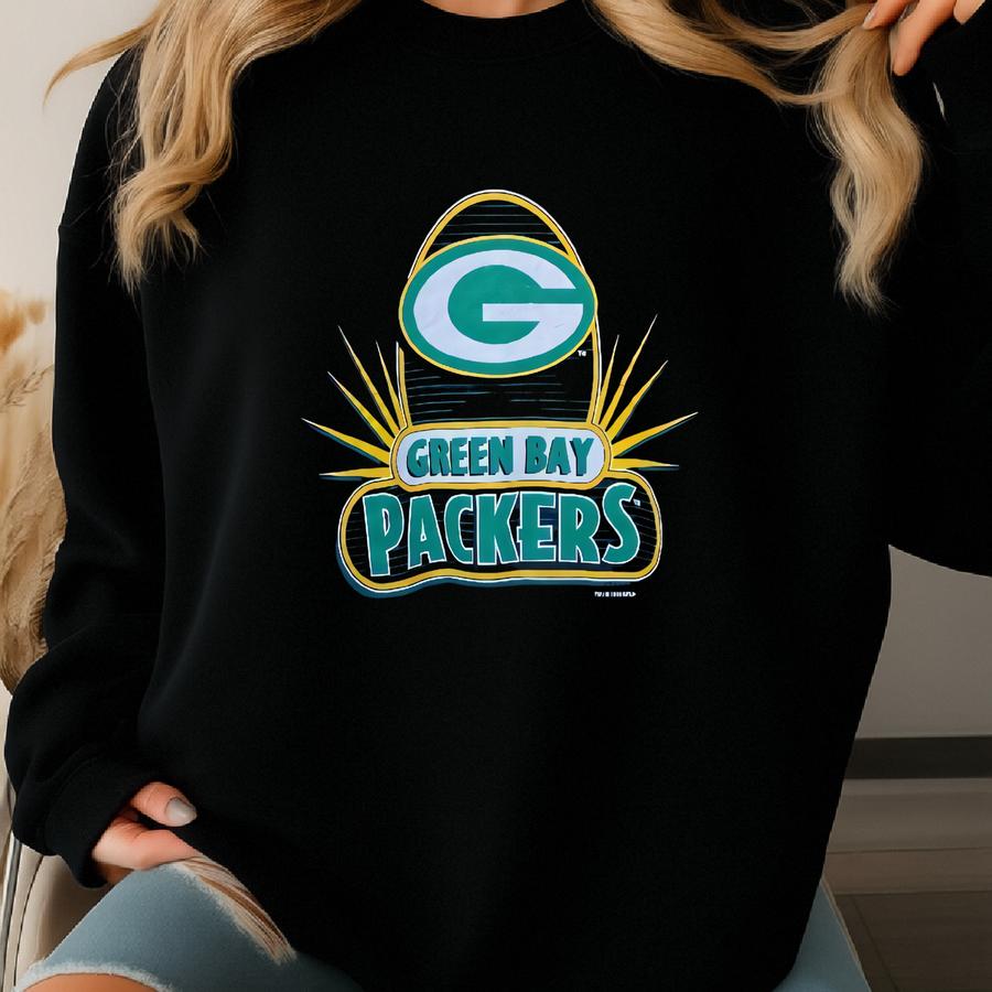 Vintage 1996 Green Bay  Sweatshirt Sweater Medium Pullover Jumper Vtg 90s National Football League Central Division Black Colour Sweatshirt