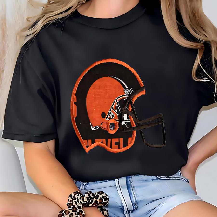 Custom College Or Professional Football Team Helmets Tee Sweatshirt Or Hoodie Customized Wording T-shirt