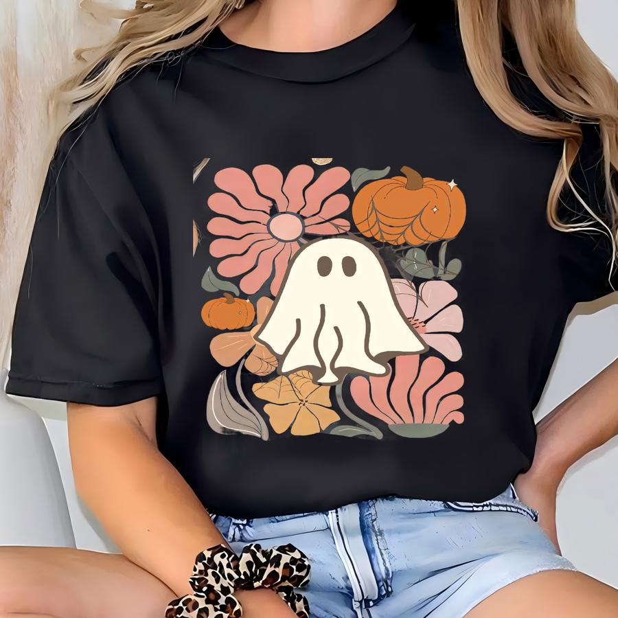 ® Floral Ghost Halloween Shirt, Pumpkin Fall Shirt, Boho Spooky Season Hoodie T-shirt