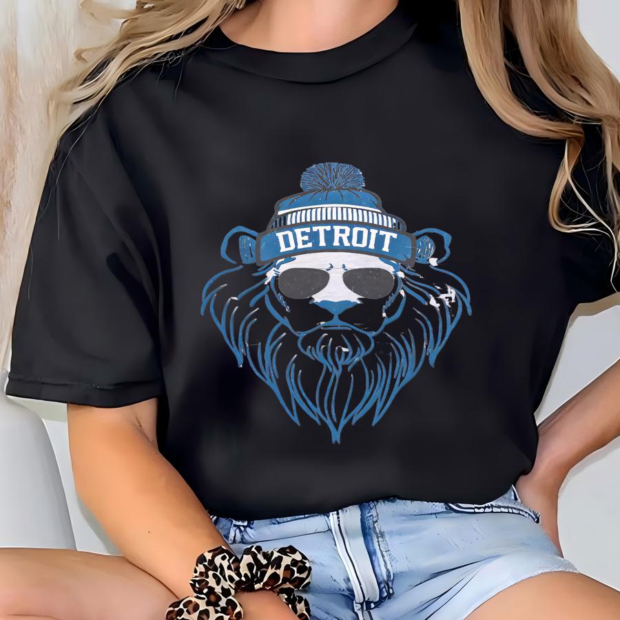 Detroit Football Crewneck Sweatshirt, Unisex Detroit Sweatshirt, Lion Mascot Shirt, Game Day Gift, Detroit Football Fan T-shirt