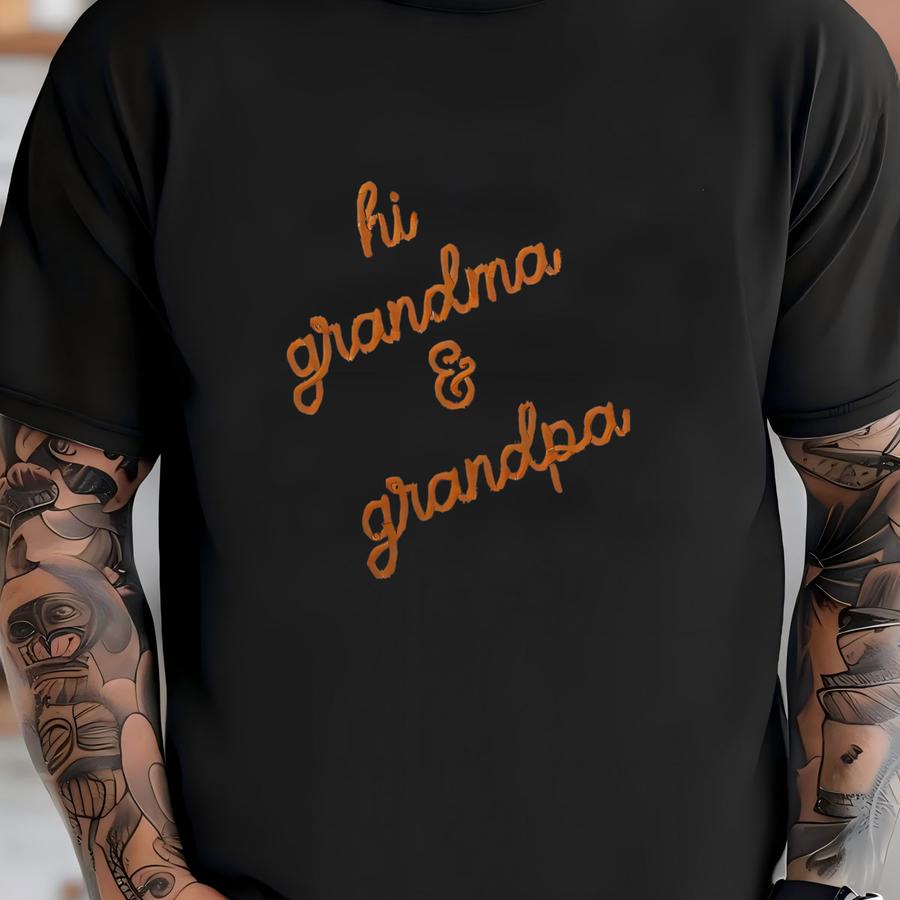 Hi Grandma And Grandpa ®: Pregnancy Announcement Gift T-shirt