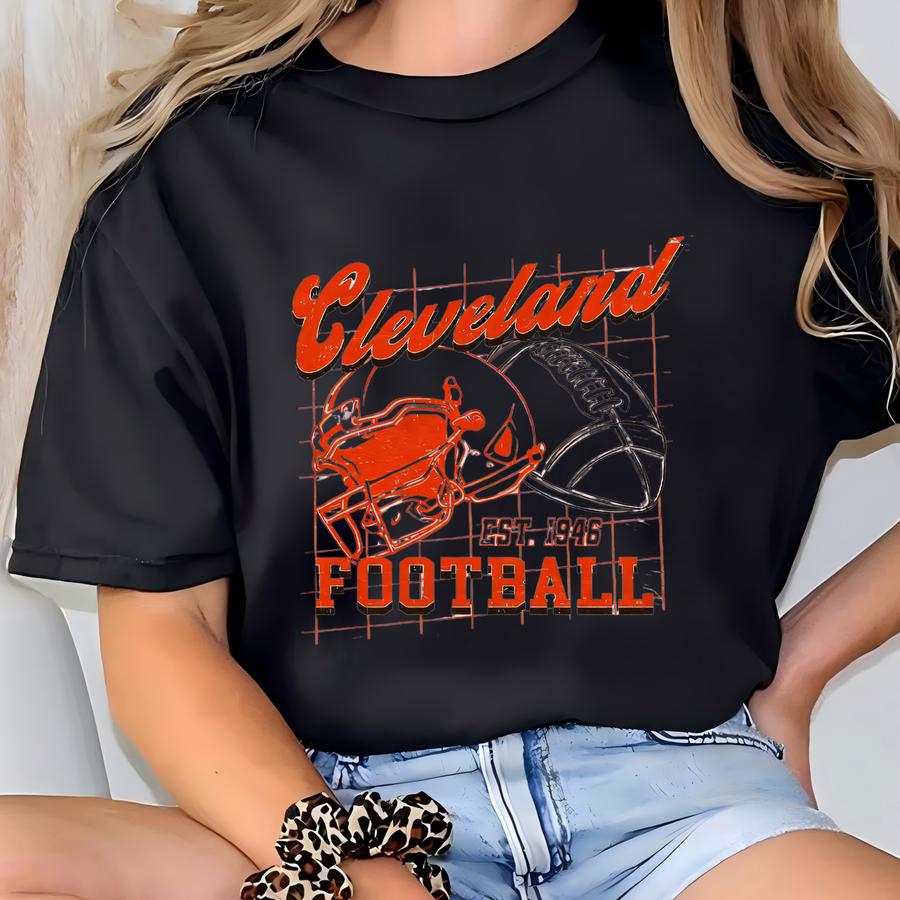 Cleveland Football Shirt For Him, Vintage Cleveland Sweatshirt, Cleveland Football Retro Gift, Cleveland Gift For Her, Cleveland Team T-shirt