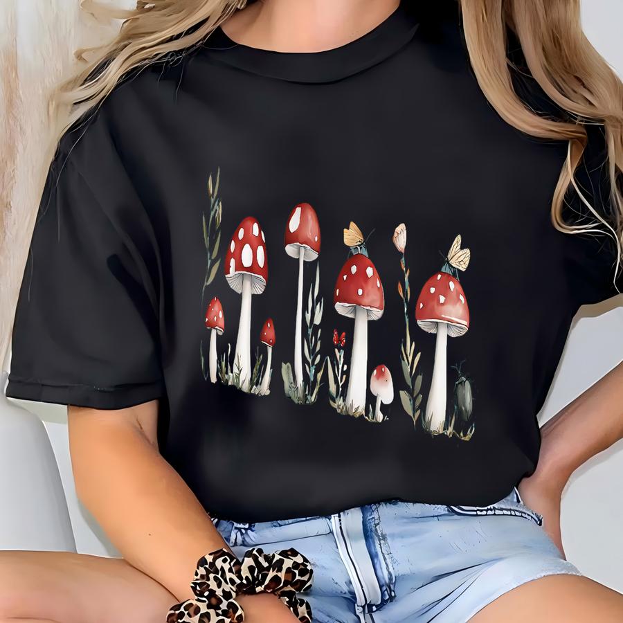 Mushroom Shirt, Botanical Shirt, Mushroom Shirt, Nature Shirt, Vintage Plant Shirt, Groovy Mushroom, Mushroom Gift  T-shirt