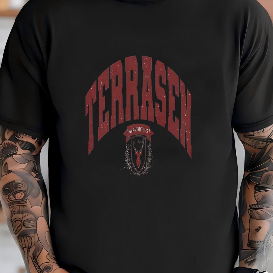 Terrasen Sweatshirt, Original Design, Throne Of Glass Sweater, Gift For The Tog Fan Girl, Acotar Merch, Aelin Galathynius T-shirt