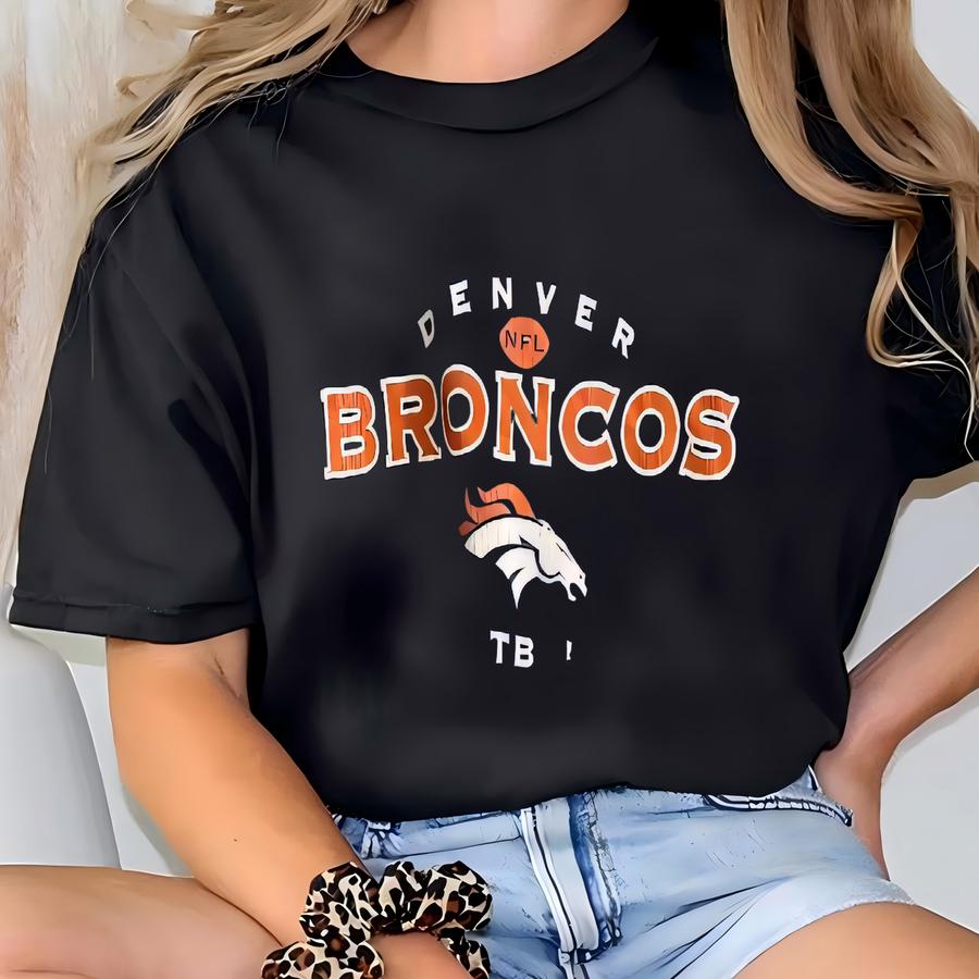 Vintage Broncos Denver Hoodie T-shirt
