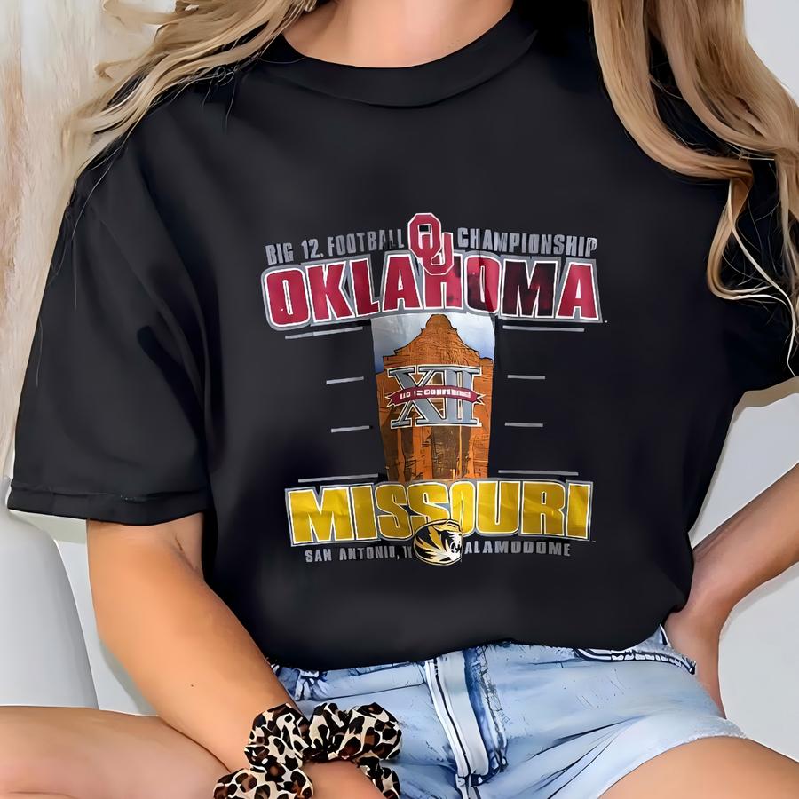 Vintage Oklahoma University Hoodie T-shirt