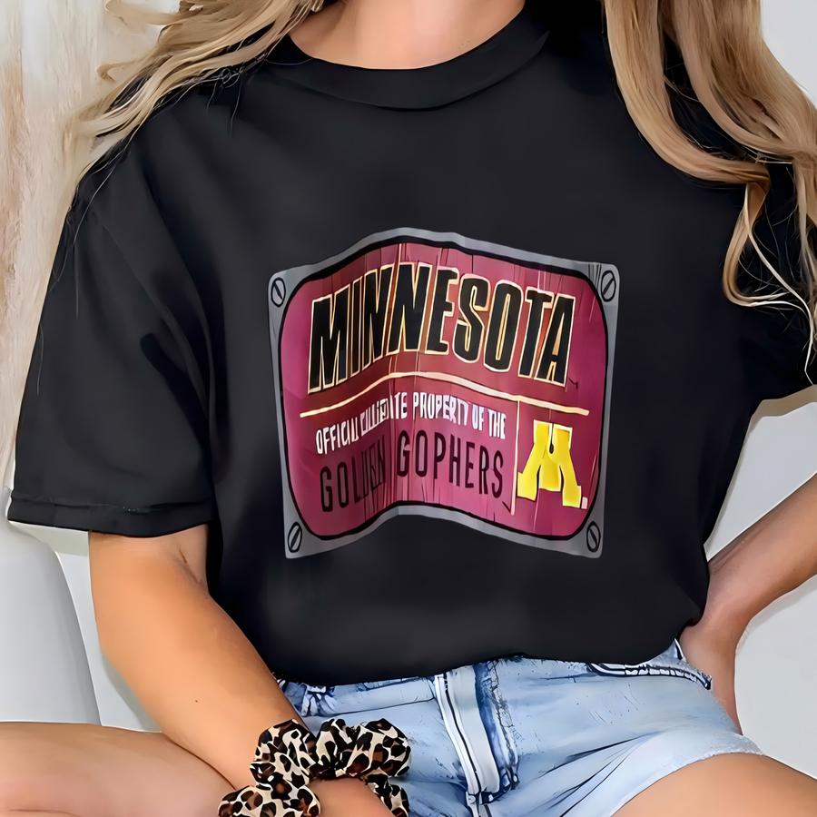 Vintage Minnesota Golden Gophers Hoodie T-shirt