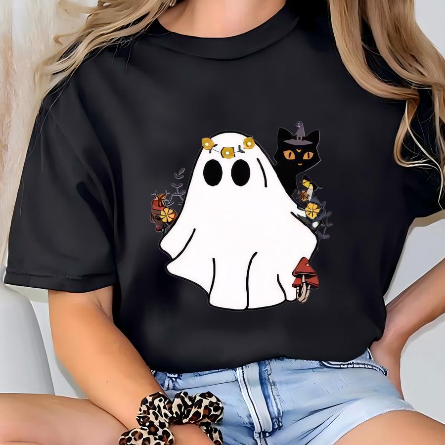 Halloween Ghost Tee, Cute Ghost Shirt, Womens Halloween Shirt, Cute Fall Shirt, Spooky Season Shirt, Gift For Halloween T-shirt
