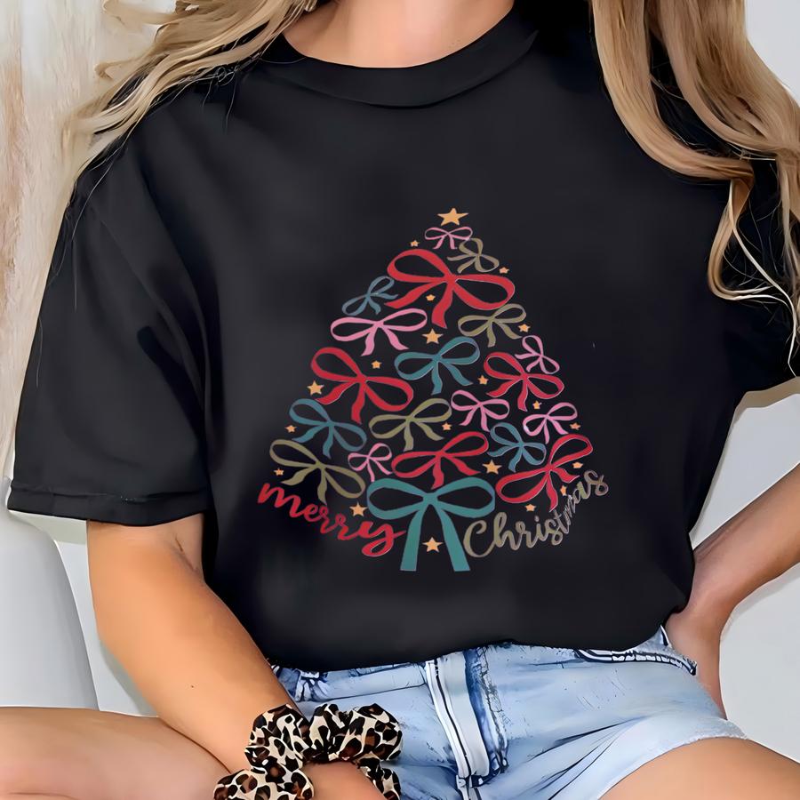 Coquette Christmas Bow Tree Hoodie, Gildan Crewneck, Winter Apparel, Gildan Hoodie, Cc Hoodie T-shirt