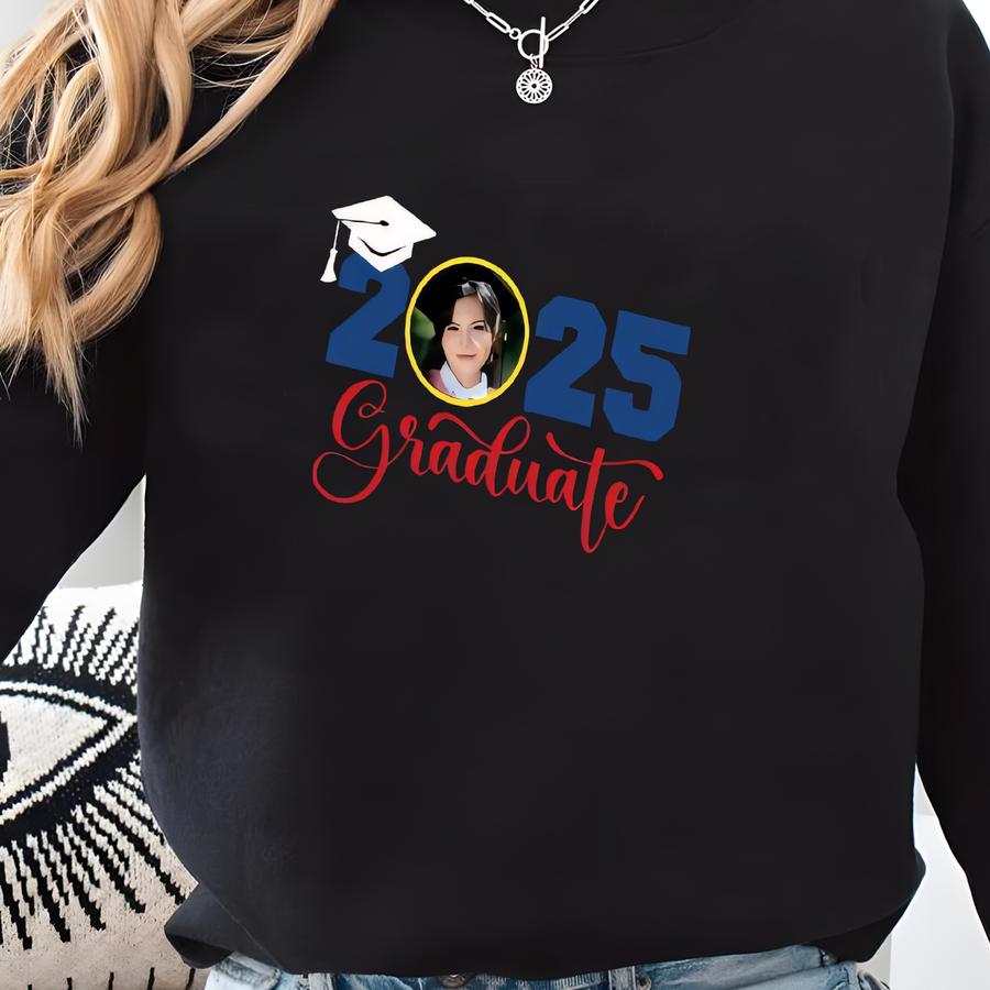 Custom 2026 Graduation Family Hoodie, Personalized Proud Family 2025 Graduate,senior Mom Hoodie,2025 Graduate Hoodie, Group Grad Gift Hoodie Sweatshirt