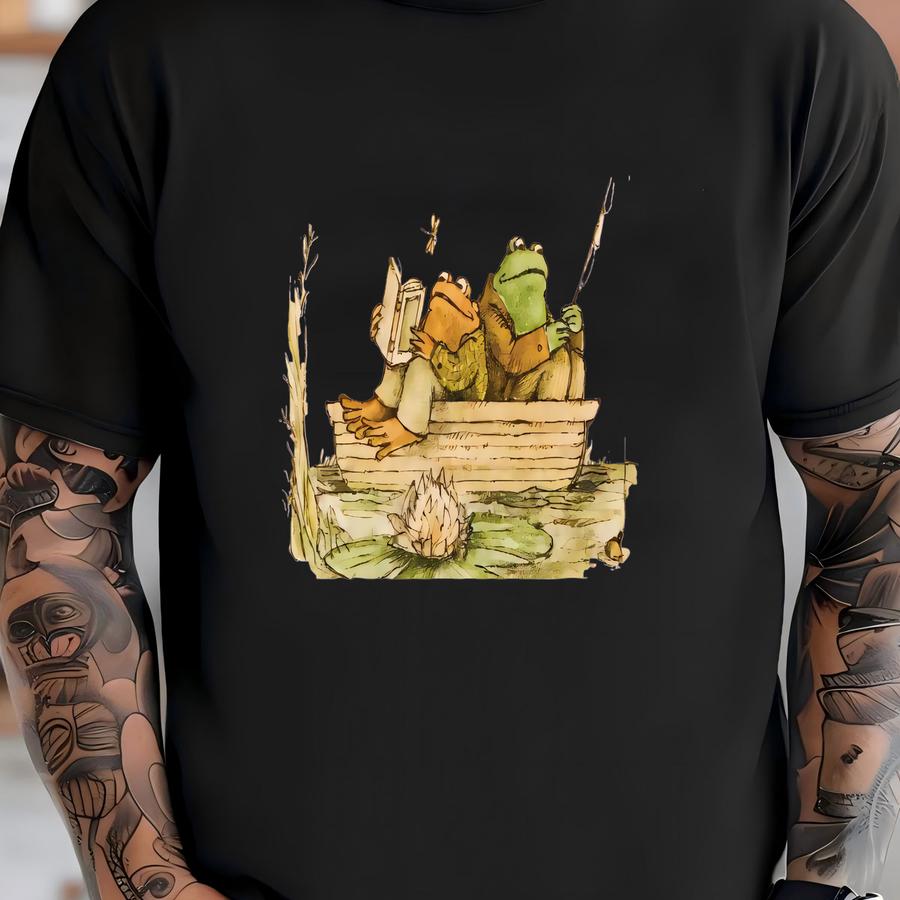 Frog And Toad Sweatshirt: Vintage Book Lover Crewneck T-shirt