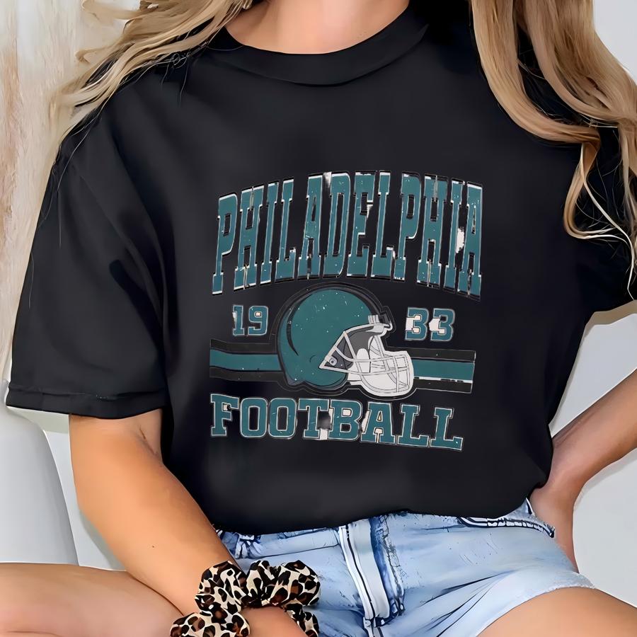 Custom Retro Philadelphia Football Hoodie, Philadelphia Game Day Hoodie, Personalized Retro 80s Vintage Style Philadelphia Sweatshirt T-shirt