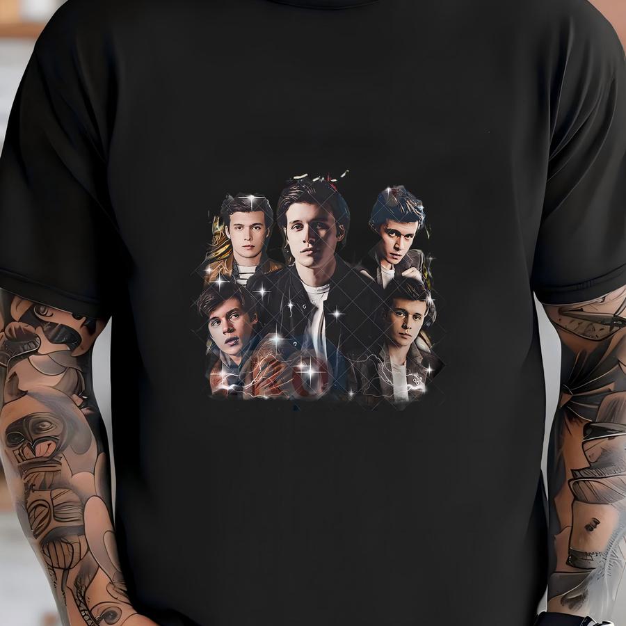 Ready And Custom Hoodie Nick Robinson Shirt Vintage Tee Unisex Adult And Youth Tee Vintage Crewneck Best Seller Long Sve And Hoodie T-shirt