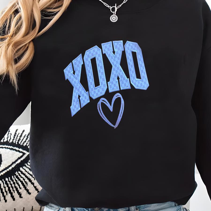 Valentines Day Crewneck Sweatshirt, Xoxo Y Applique Sweatshirt