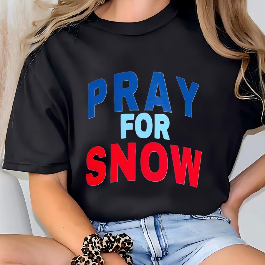 Ski Trucker Hat: Pray For Snow | Winter Sports Enthusiast Gift | Ski Snowboard Lodge  T-shirt