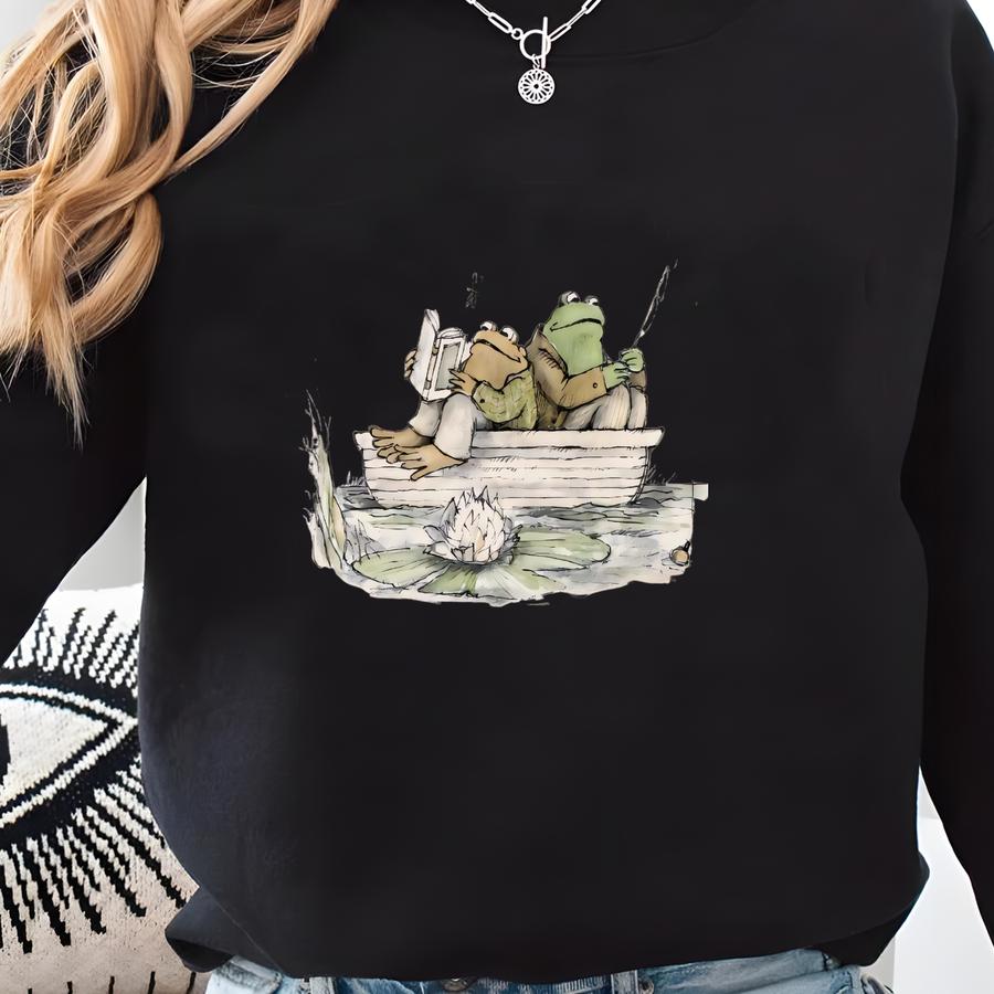 Frog 90s Graphic Sweatshirt, Unisex Oversize Cotton Toad Sweatshirt, Nature Sweater, Frog Hoodie, Book Lovers Hoodie Sweatshirt