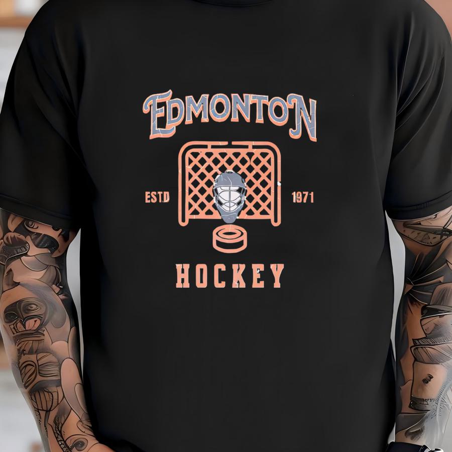 Vintage Edmonton Hockey Crewneck, Canada Sports Sweatshirt, Sports Clothing, Hockey Fan Gift, Hockey Apparel, Vintage Sweater, Oiler Shirt T-shirt