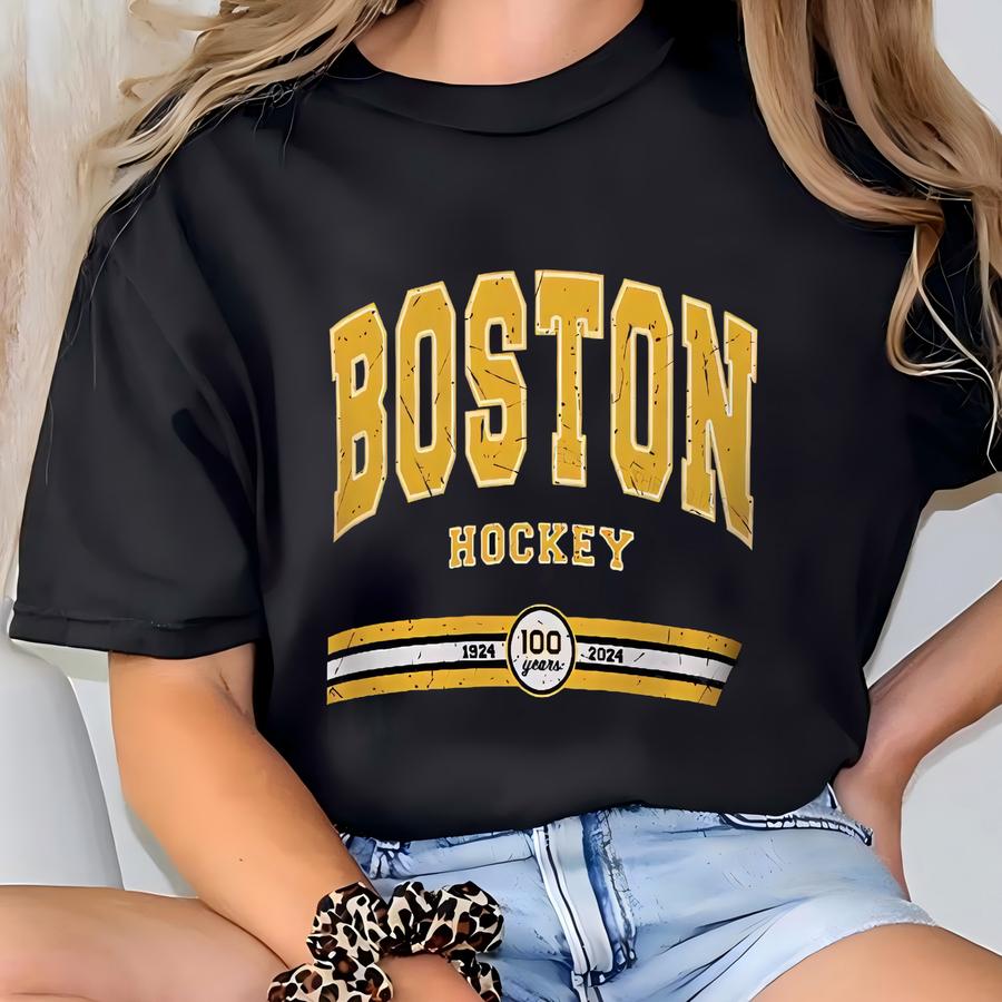 Boston Hockey Hoodie, Vintage Boston Hockey Hoodie, Boston Ice Hockey, Boston Hoody, Hockey Boston Fan, Retro Boston Hockey, Women Men T-shirt