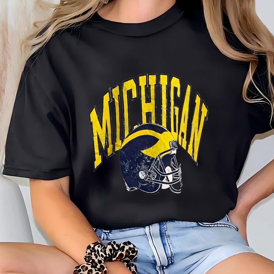 Vintage Michigan Wolverines Sweatshirt T-shirt
