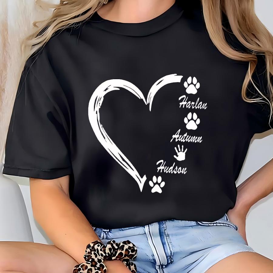 Personalized Mom Sweatshirt With Animal Names, Custom Dog And Cat Names Sweatshirt, Custom Mom Heart With Kids Name Hoodie, E1473 T-shirt