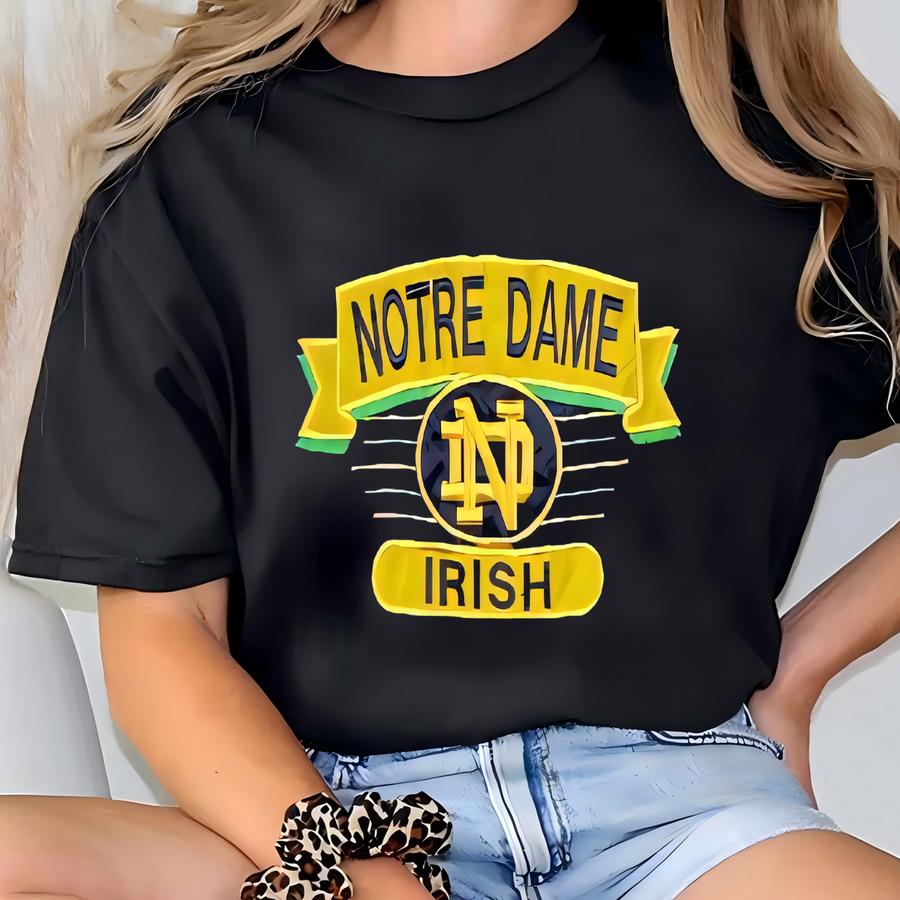 90s Ncaa University Of ‘fighting Irish’ Crewneck Sweatshirt Y Logo Blue Color Men’s L T-shirt