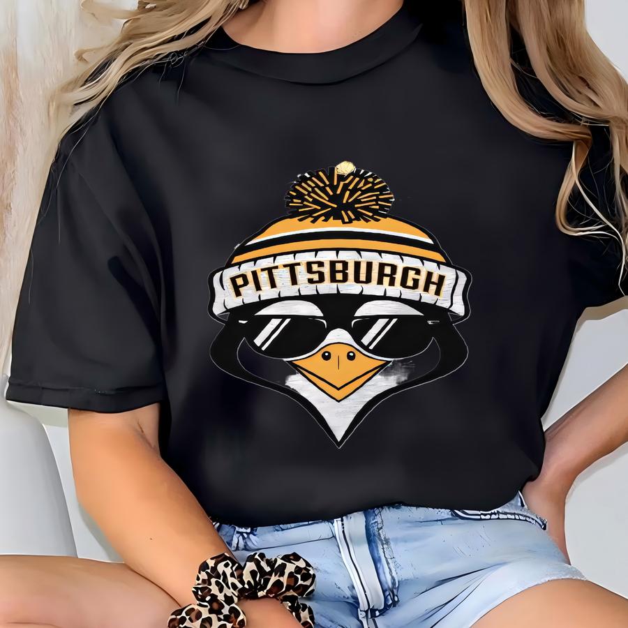 Pittsburgh Hockey Sweatshirt, Pennsylvania Ice Hockey Crewneck, Pittsburgh Hockey Fan, Penguin Sweatshirt T-shirt