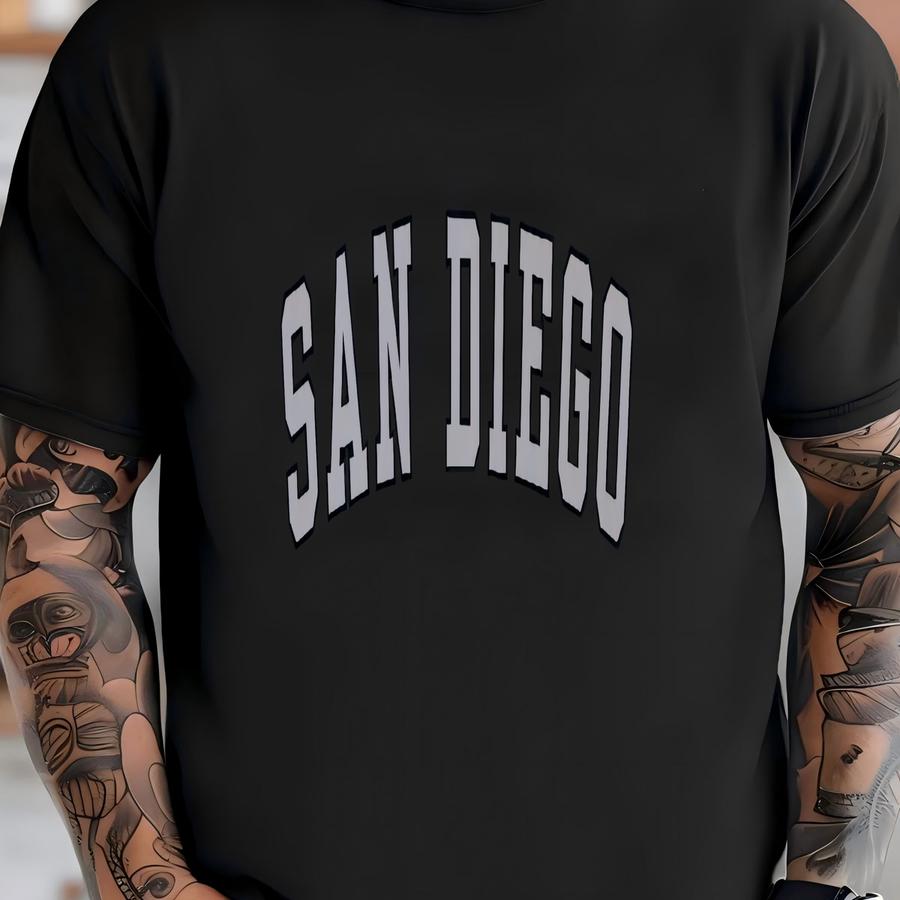 San Diego Crewneck Vintage California Sweatshirt Cozy Beach City Pullover Urban Style Sweater Perfect Gift For Men And Women Fashion T-shirt