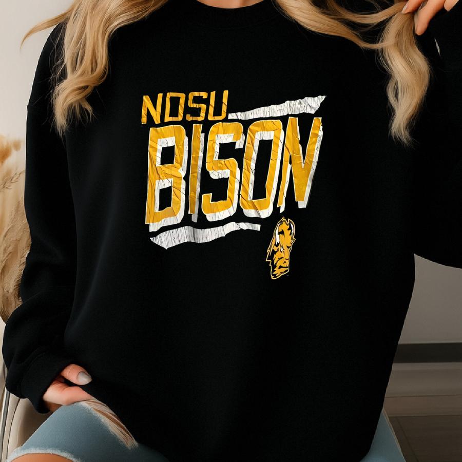 Vintage North Dakota State Bison Football T-shirt Size Xl Sweatshirt