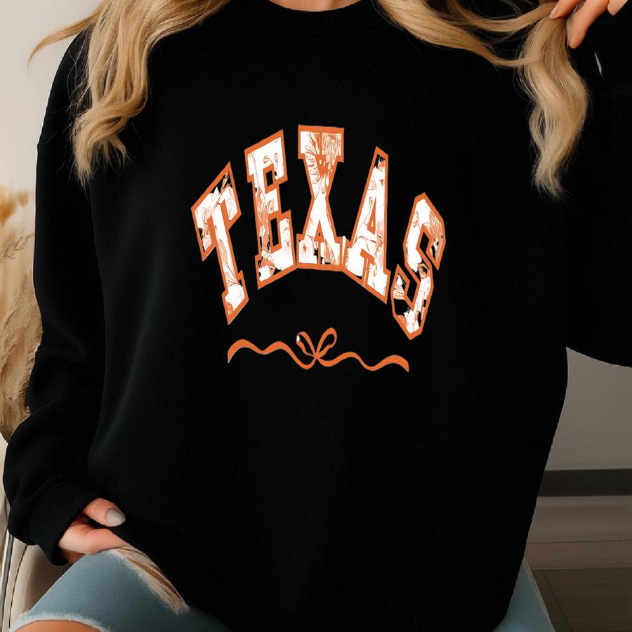 Coquette Texas Tshirt University Apparel Game Day Shirt Texas Toile Texas Tshirt Texas Football Toile De Jouy Shirt Cottagecore Longhorns Sweatshirt