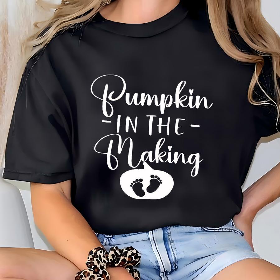 Pumpkin In The Making Sweatshirt, Pregnancy Reveal Sweatshirt, Fall Maternity Hoodie, Cute Expecting Mom Sweatshirt, Mothers Day Gift, E1461 T-shirt