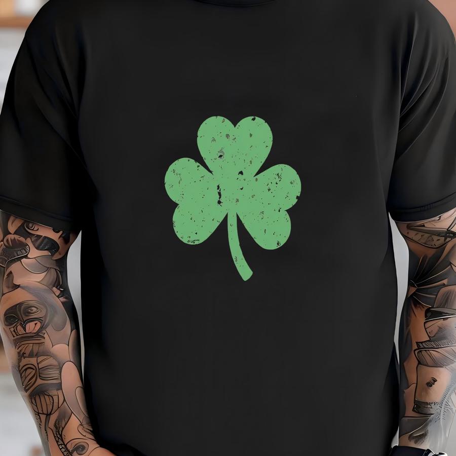 ®, Retro St Patrick's Shirt, Shamrock Shirt, Retro Lucky Shirt, Vintage St Patrick's Day Shirt, Retro Clover Shirt, Distressed T-shirt