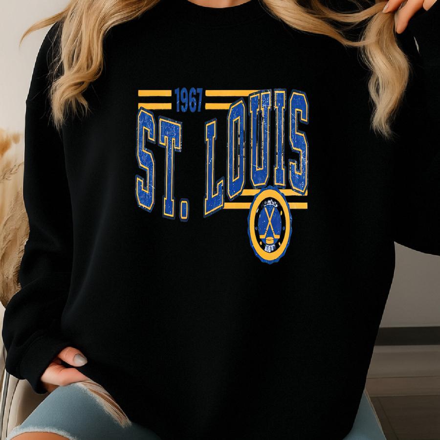St. Louis Hockey Vintage Crewneck Sweatshirt, Retro Blue Hockey Team Sweatshirt, Unisex Sve Print Distressed Hockey Shirt, Hockey Fan Sweatshirt