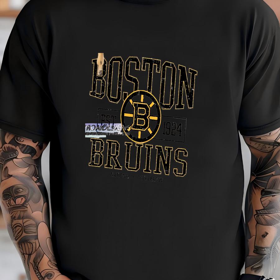 ® Boston Bruins Hockey Hoodie, Custom Vintage Graphic Tee, Boston Hockey Gift For Fan T-shirt