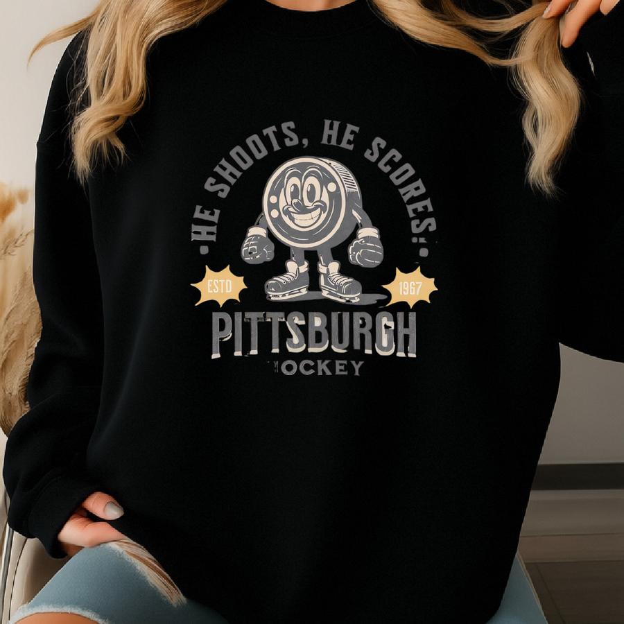 Retro Pittsburgh Hockey Sweatshirt, Vintage 70s Mascot Crewneck, Sports Sweater, Hockey Fan Gift, Hockey Lover Apparel, 80s Penguin Merch Sweatshirt