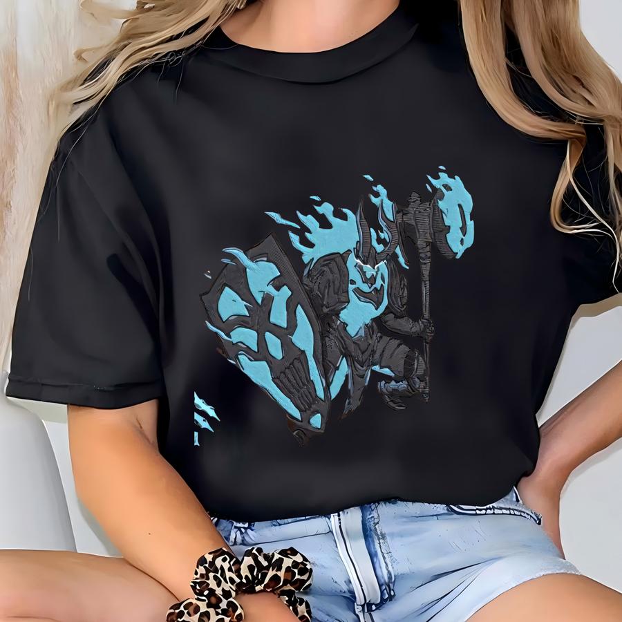 Anime Sweatshirt: I Alone Level Up - The Shadow Giant Design T-shirt