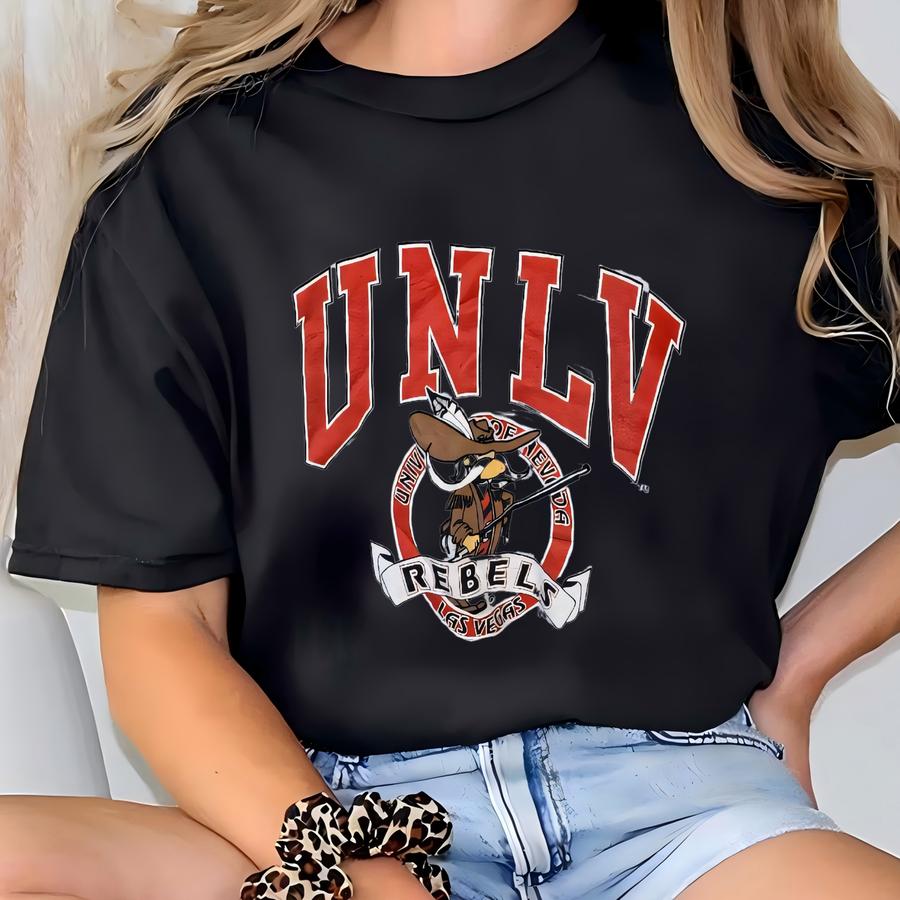 Vintage Distress Ncaa Nevada Las Vegas Rebels Sweatshirt Unlv Pullover Sweater Rebels Crewneck Jumper University Nevada Las Vegas Logo T-shirt