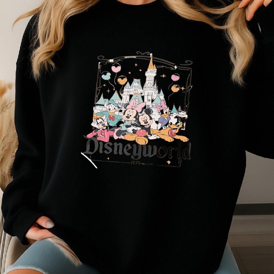 Custom World And Friends Shirt, Custom Name Family 2025 Shirts, Retro World Trip Tee, Family Vacation Shirt Sweatshirt