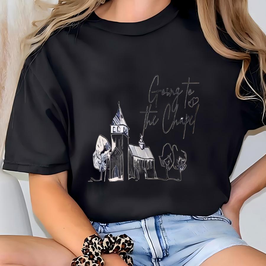 ®going To The Chapel Future Mrmrs T Shirt, Custom Bride T Shirt, Engagement Shirt Getting Married Shirt, Engagement Gifts T-shirt