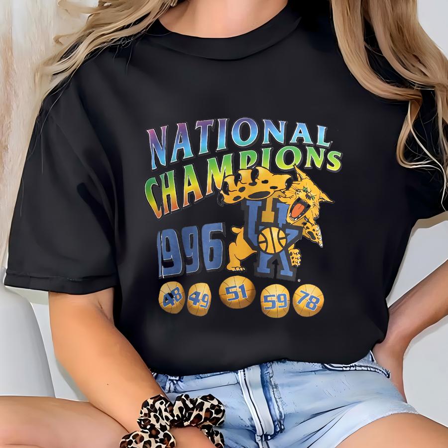 Vintage 90s Hoodie Sweatshirt Uk University Of Football Sweater Crewneck Hoodie Gift T-shirt