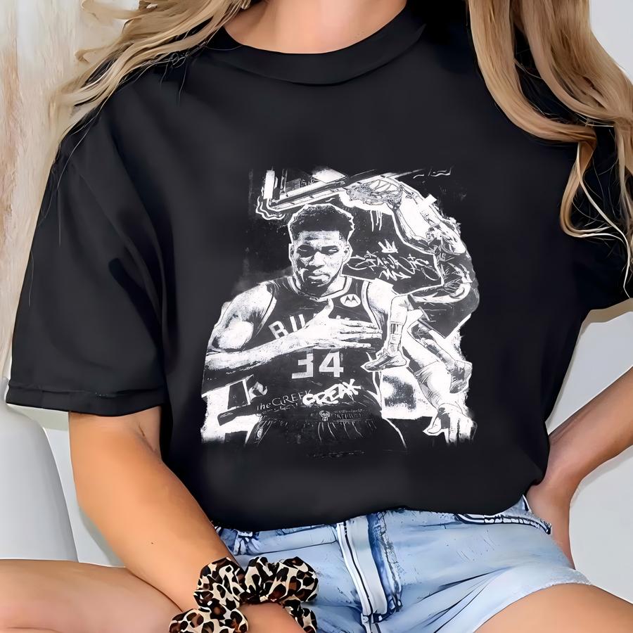 Giannis Antetokounmpo Bleached Hoodie, Bucks High-weight Hoodie, Milwaukee Milwaukee Sweatshirt, Unisex Shirt,gift For Him Gift For Her. T-shirt