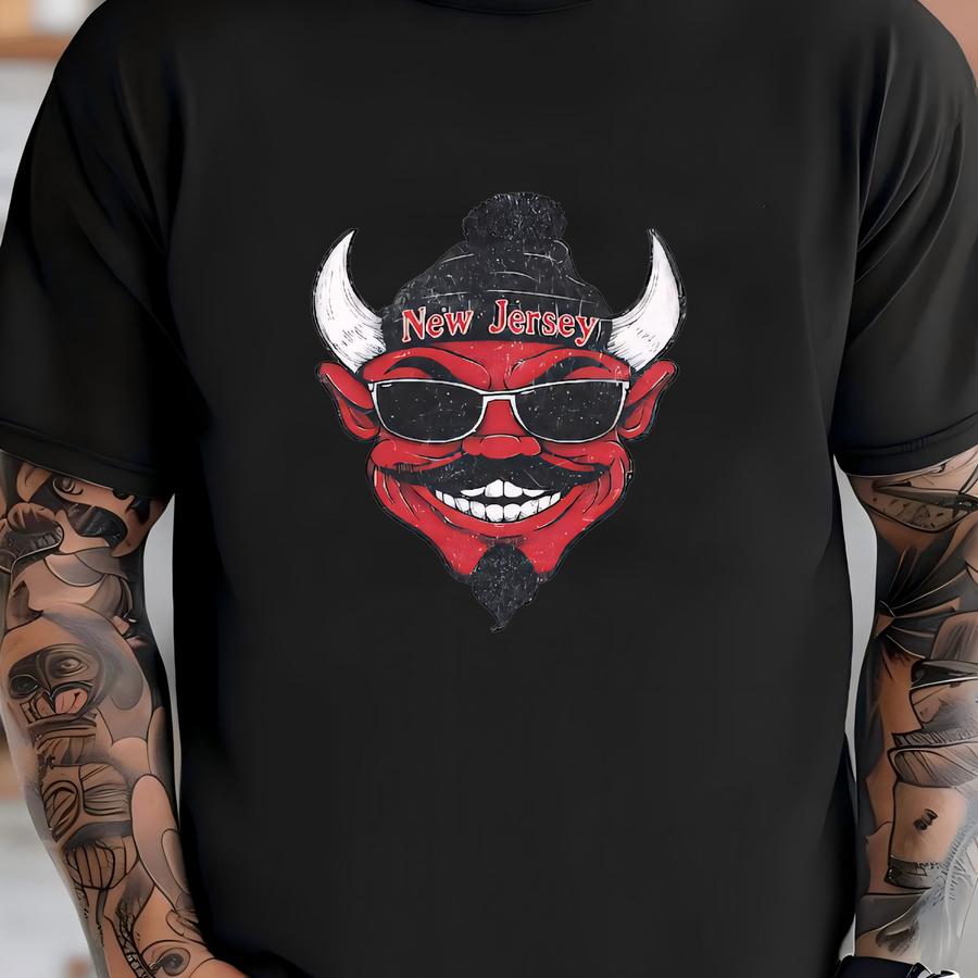 New Jersey Hockey Retro Crewneck Sweatshirt, Vintage Garden State Hockey Jumper, Unisex Throwback Sweater, 90s Style Fan Apparel, Devils T-shirt