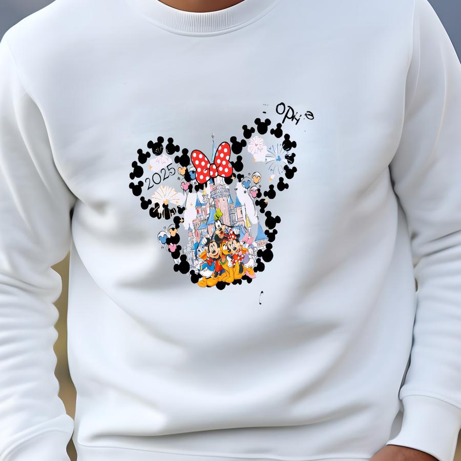Custom Family Trip Shirt 2025, Family Vacation Shirts, Family Shirt, Personalized Land Shirt, Matching Tee Sweatshirt Custom Family Trip Shirt 2025, Family Vacation Shirts, Family Shirt, Personalized Land Shirt, Matching Tee Sweatshirt
