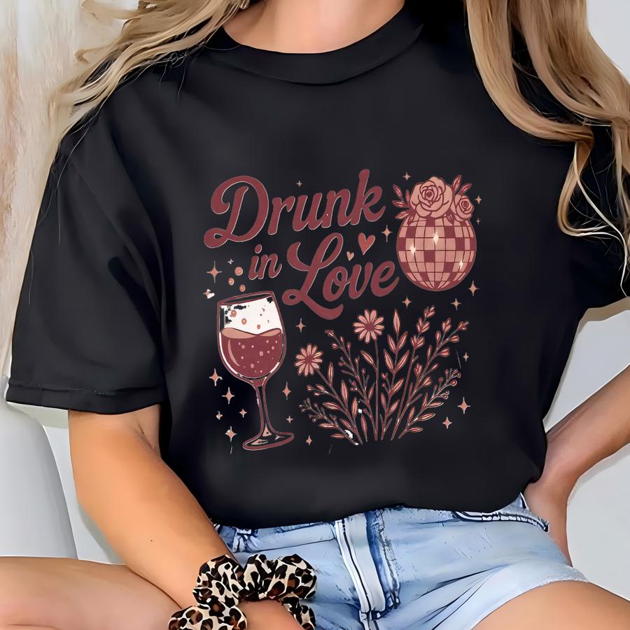 Drunk In Love Bachelorette Hoodie: Funny Bridal Party Tee T-shirt